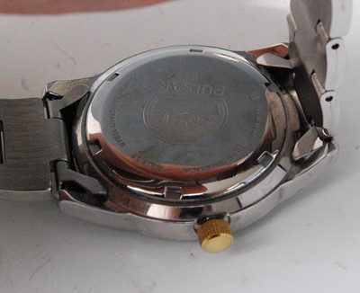 Lot 2014 - A gent's Pulsar steel cased kinetic automatic...