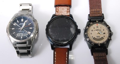 Lot 2018 - A gent's Casio G-Shock digital wristwatch, in...