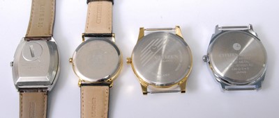 Lot 2024 - A gent's Seiko quartz steel cased wristwatch,...