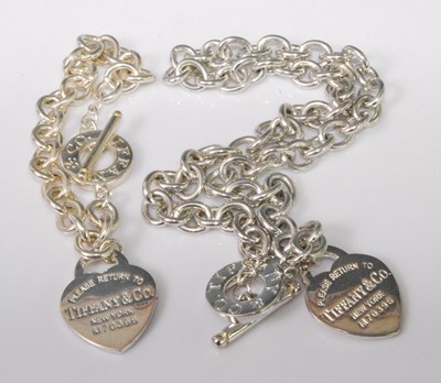 Lot 2256 - A Tiffany & Co sterling silver chain link...