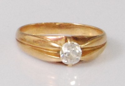 Lot 2273 - A gent's yellow metal diamond solitaire ring,...