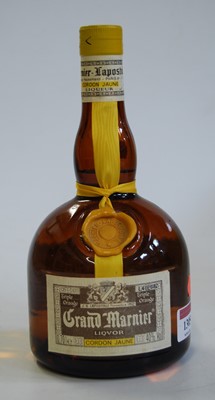 Lot 1305 - Grand Marnier liqueur Cordon Jaune, 70cl, 40%,...