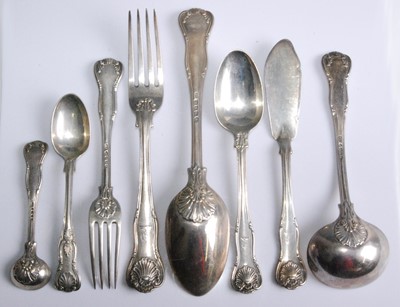Lot 1091 - An early Victorian silver twelve place setting...