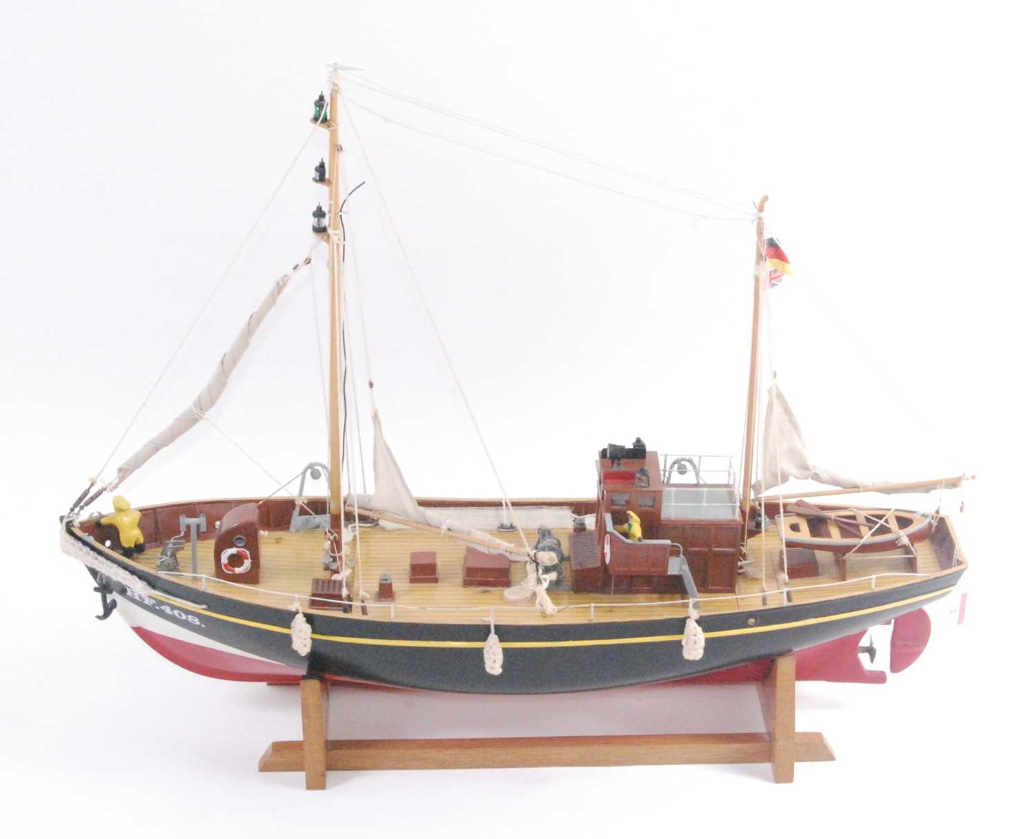 Lot 2 - A well-made kit built model of a 1:36 scale...