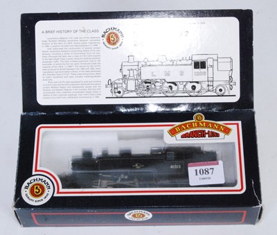 Lot 1087 - A Bachmann No.31-452 413133 Ivatt 2-6-2 class...