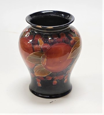 Lot 12 - An early 20th century Moorcroft pottery vase,...