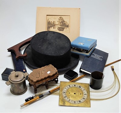 Lot 74 - A box of miscellaneous items, to include a...