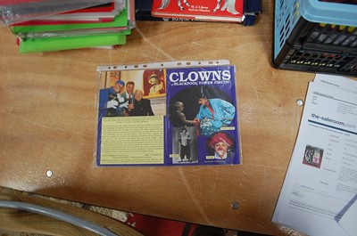 Lot 86 - A box of miscellaneous circus related ephemera...