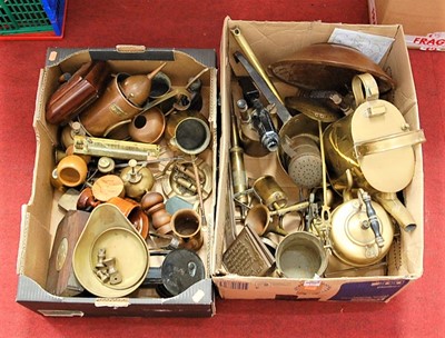 Lot 170 - Two boxes of miscellaneous metalware, to...