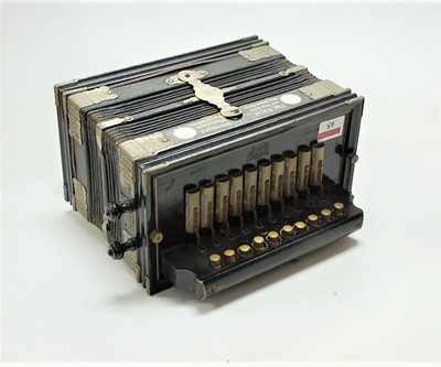 Lot 65 - A 'Royal Standard Melodian' accordion
