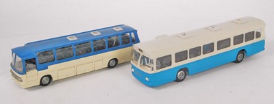 Lot 2538 - A Tekno loose public transport bus group to...