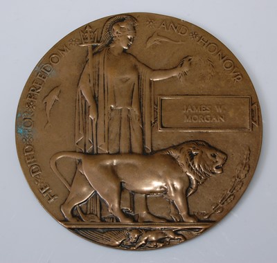 Lot 61 - A WW I bronze memorial plaque