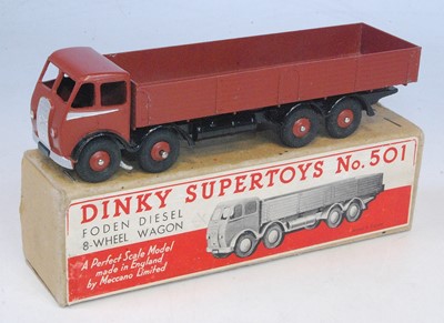 Lot 1941 - A Dinky Toys No. 501 Foden diesel 8-wheel...