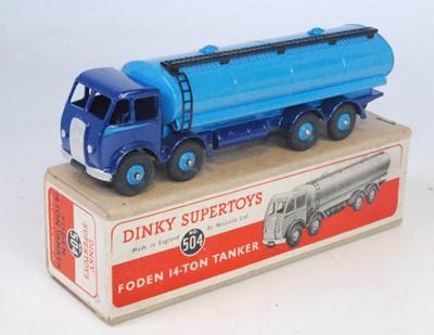 Lot 1942 - A Dinky Toys 504 Foden 14-ton tanker,...