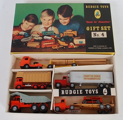 Lot 2551 - A Budgie Models gift set No. 4 comprising of...