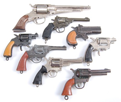 Lot 99 - A miniature model of a 44 Magnum pistol