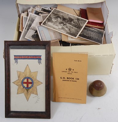 Lot 131 - A collection of miscellaneous military items and ephemera