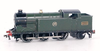 Lot 651 - Post-war EDL7 Hornby Dublo 0-6-2 tank loco GWR...