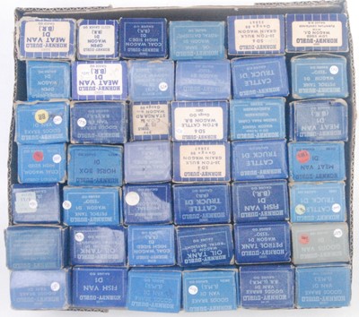Lot 695 - Tray of 42 boxed Hornby Dublo wagons tin plate,...
