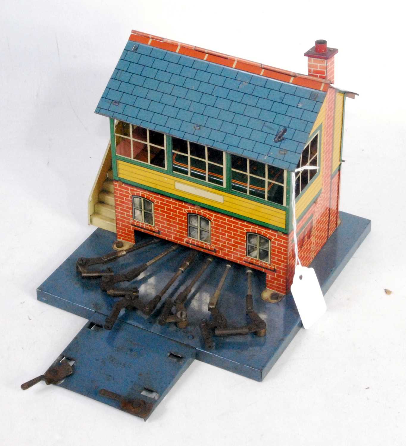 Lot 216 - 1934-5 Hornby signal cabin No. 2 blue square...