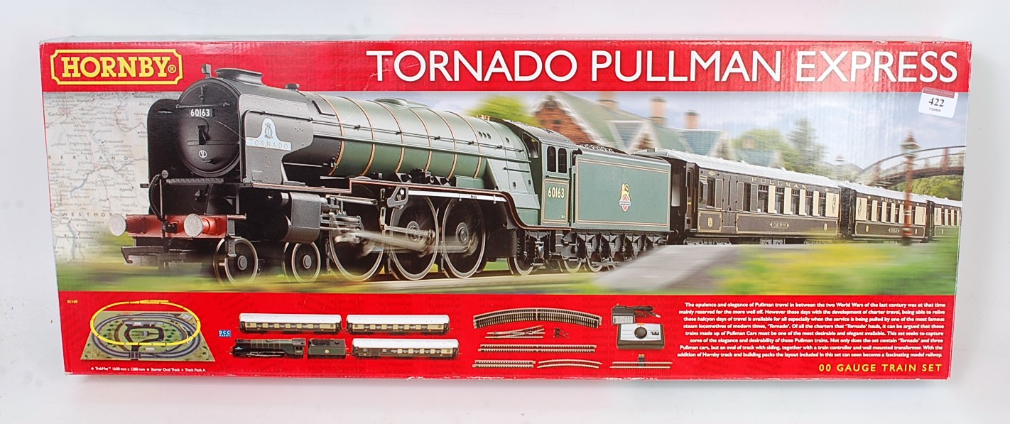 hornby tornado pullman express train set