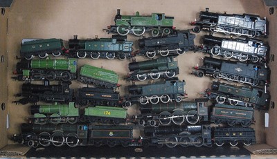 Lot 410 - Small box containing 10 tender and tank locos...