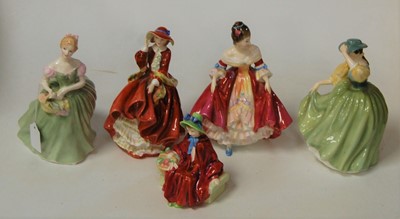 Lot 24 - A collection of five Royal Doulton figurines,...