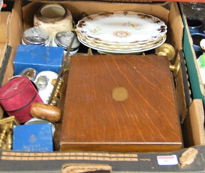 Lot 86 - A box of miscellaneous items to include...