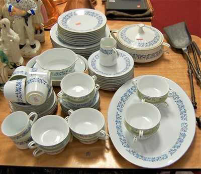 Lot 170 - A Noritake 8-place setting tea and dinner...