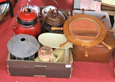 Lot 178 - A box of miscellaneous items to include pan...