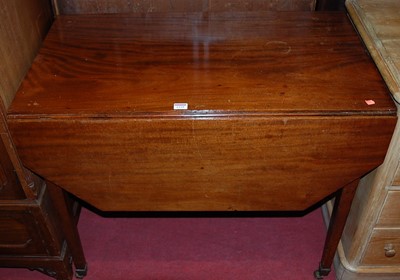 Lot 1229 - An early 19th century mahogany Pembroke table,...