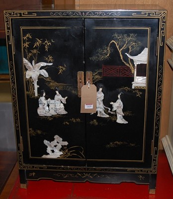 Lot 1418 - A contemporary Japanese black lacquered and...