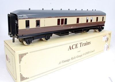 Lot 301 - ACE Trains two GWR coaches:- Collett Buffet no....