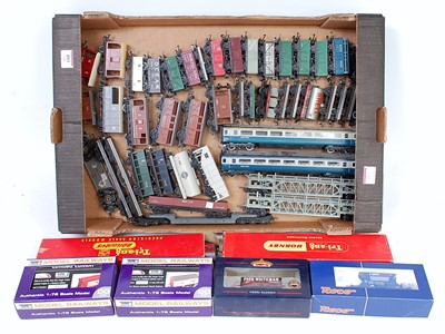 Lot 893 - Large tray containing 2 boxed Triang coaches...
