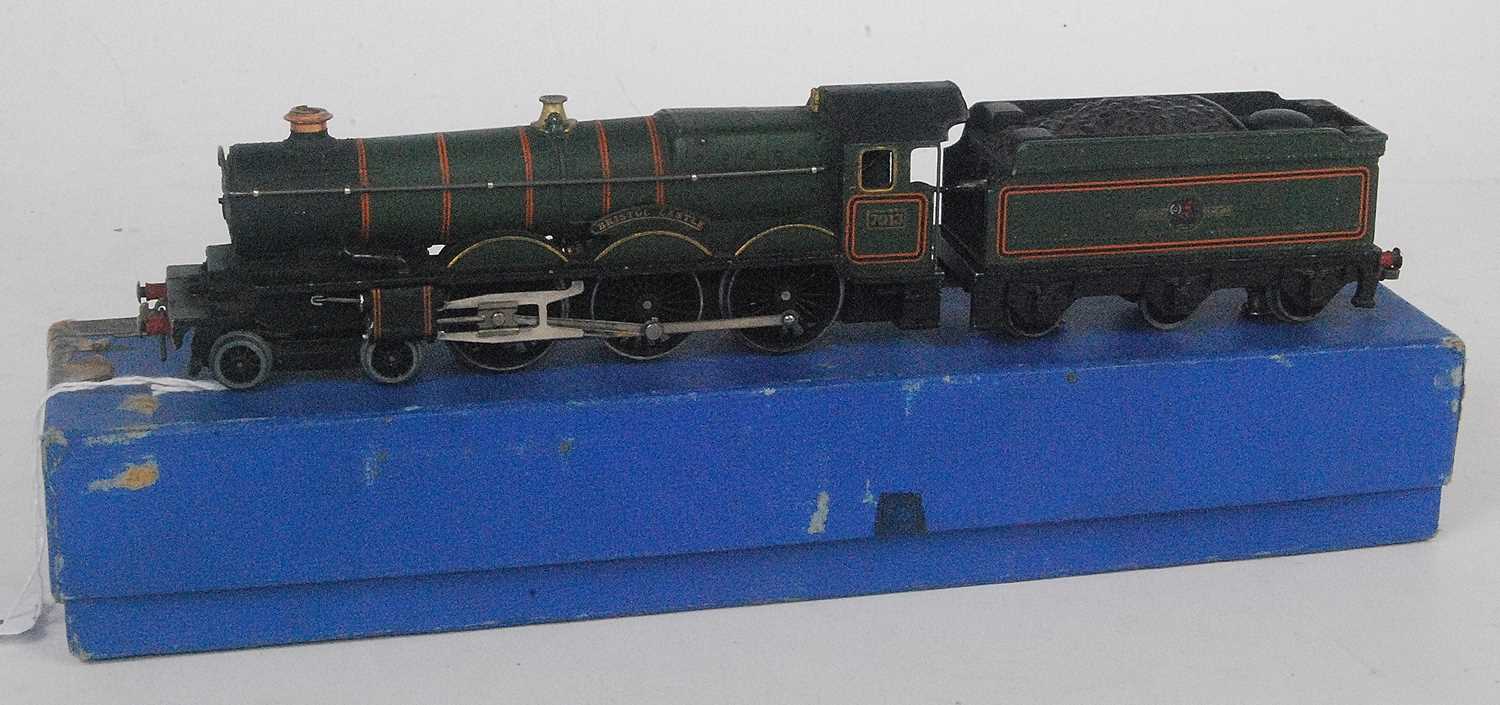 Lot 912 - Hornby Dublo EDLT 20 "Bristol Castle" loco and...