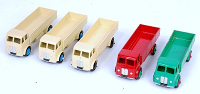 Lot 1974 - A Dinky Toys No. 25R Ford Control lorry trade...