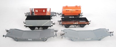 Lot 322 - Five Bernard Ridgley wagons (in 4 boxes):- NE...