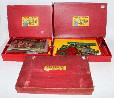 Lot 3156 - Three various boxed 1950s Meccano part...