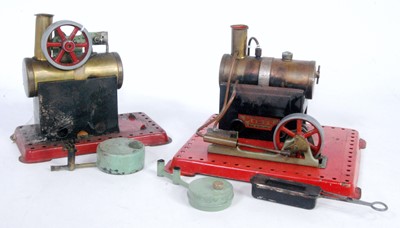 Lot 5 - A Mamod loose stationery steam plant group,...