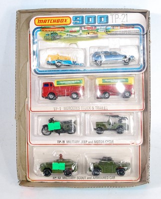 Lot 2324 - A Matchbox twin pack carded gift set group,...