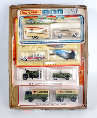 Lot 2326 - A Matchbox twin pack carded gift set group to...