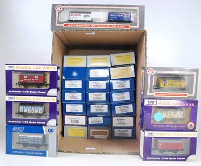 Lot 976 - Large box containing 30 Dapol "Iron Mink"...