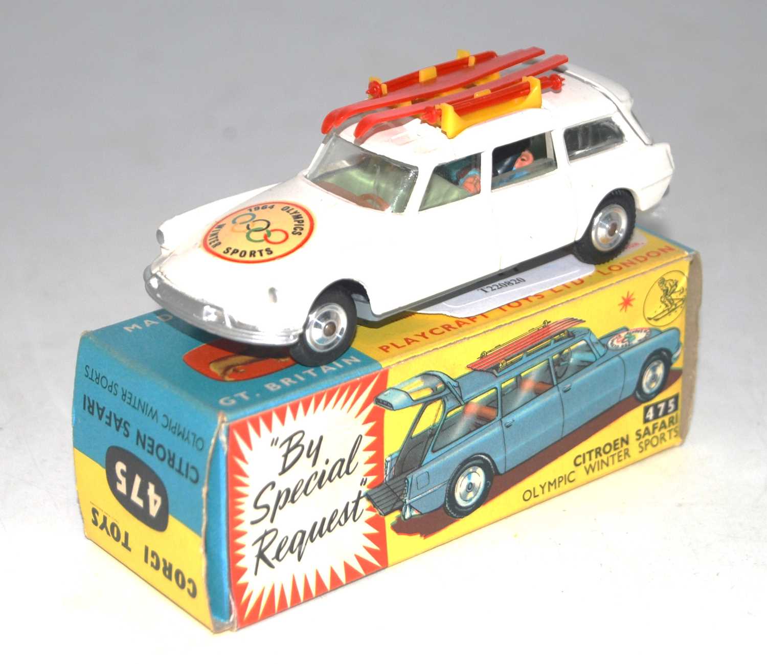 Lot 1647 - A Corgi Toys No. 475 Citroen Safari Olympic