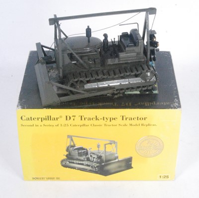 Lot 2706 - A Norscot model No. 386 1/25 scale model of a...