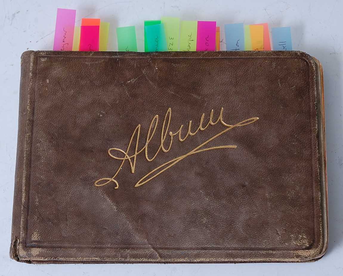 Lot 406 - An early 20th century autograph album