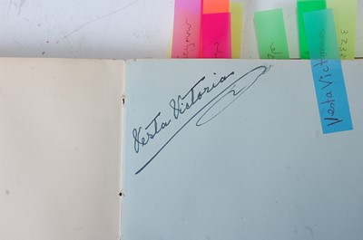 Lot 640 - An early 20th century autograph album