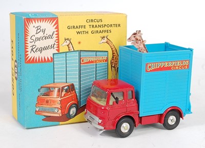 Lot 1658 - A Corgi Toys No. 503 Chipperfields Circus...