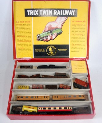 Lot 927 - A Trix Twin Railway red box containing parts...