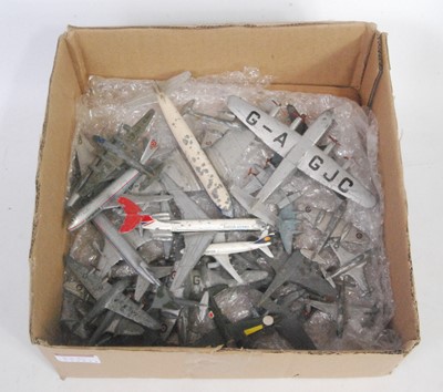 Lot 2030 - A collection of playworn Dinky Toy military...