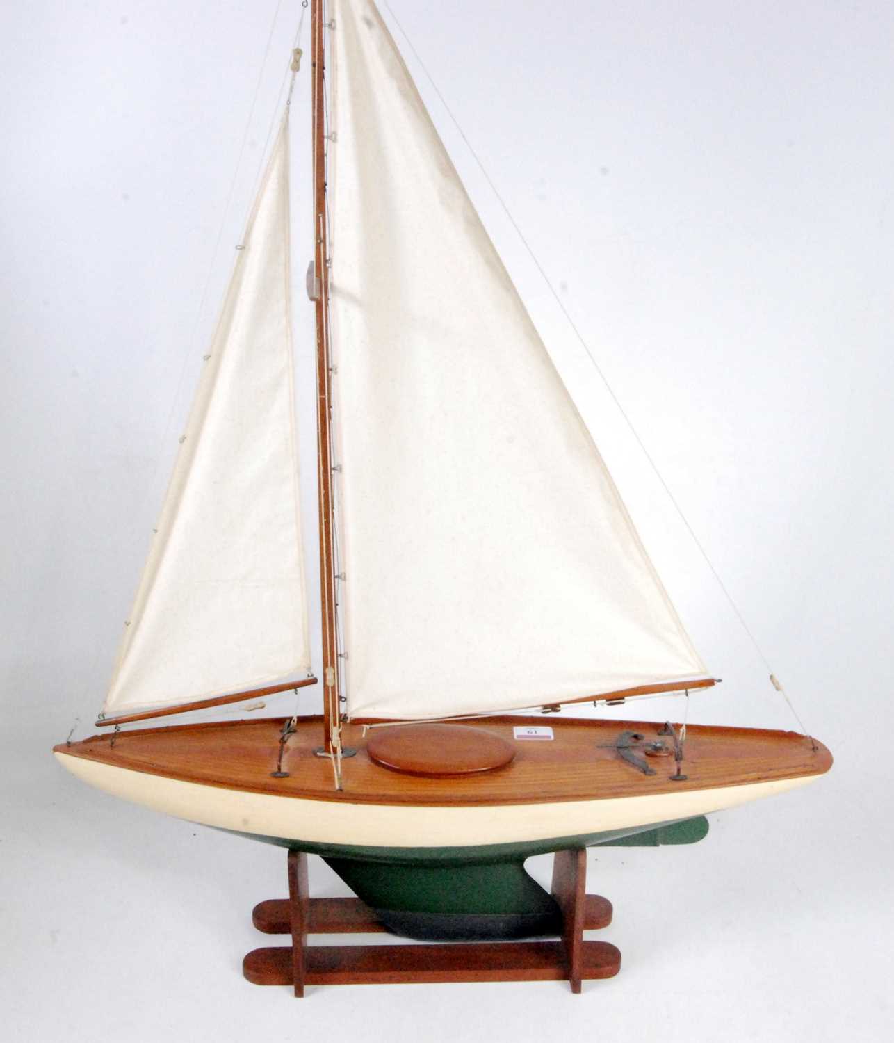 Lot 19 - A very well made possibly kit built wooden and...